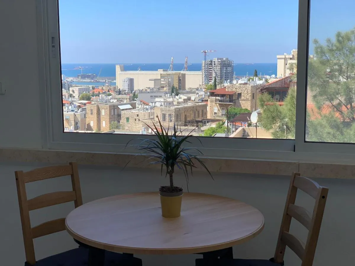 Maya New Guest House -Panoramic Sea&Citycentre View, Haifa Apartment